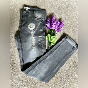 Blue Asphalt NWT Grey Distressed Skinny Jean - 0/24